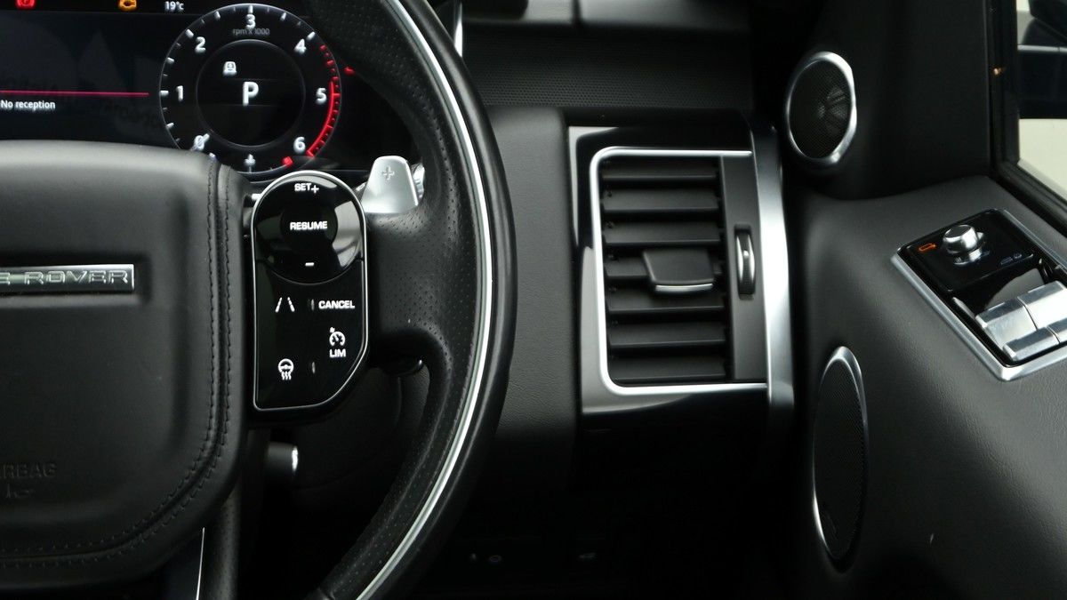 Land Rover Range Rover Sport Image 16