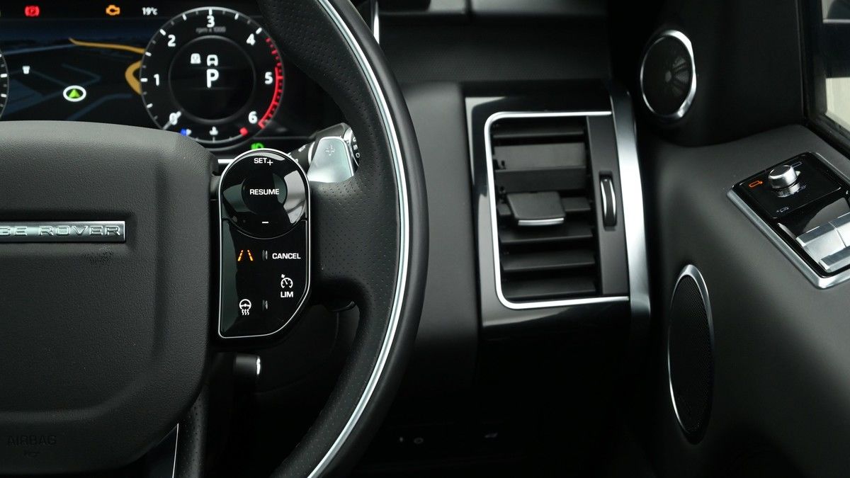 Land Rover Range Rover Sport Image 16