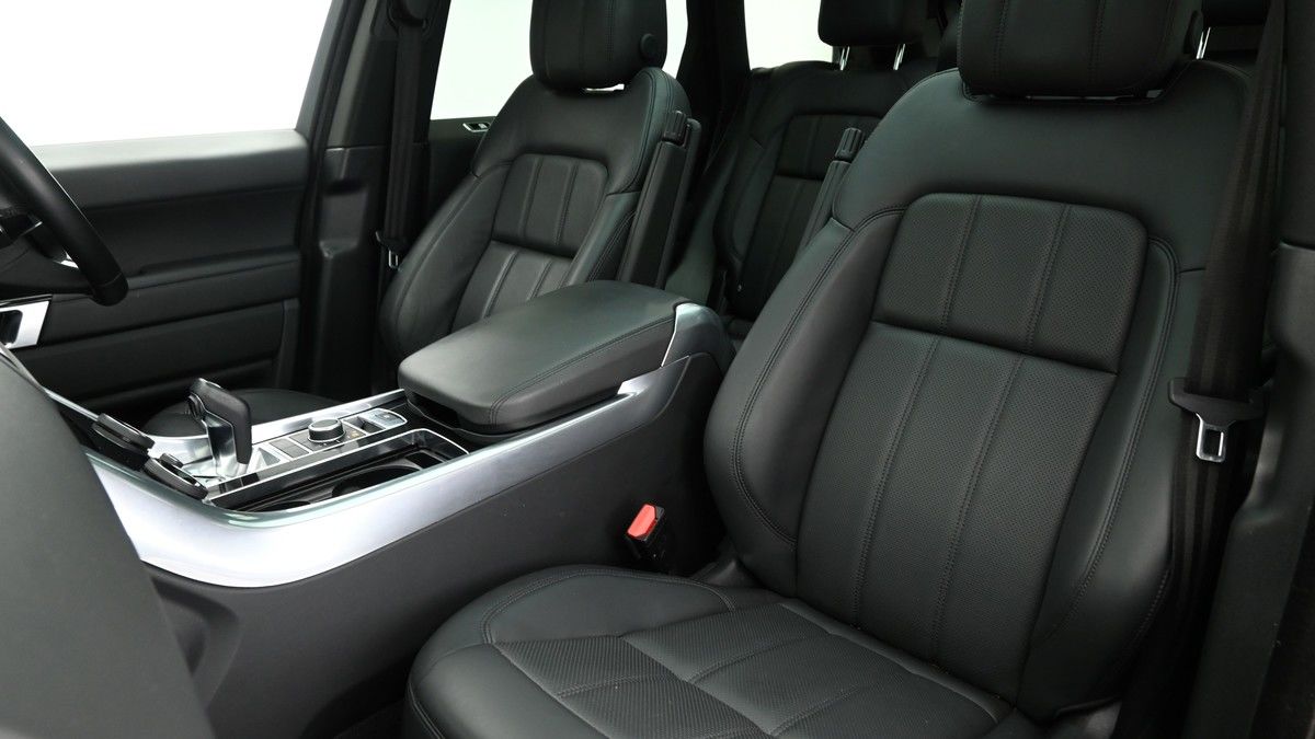 Land Rover Range Rover Sport Image 4