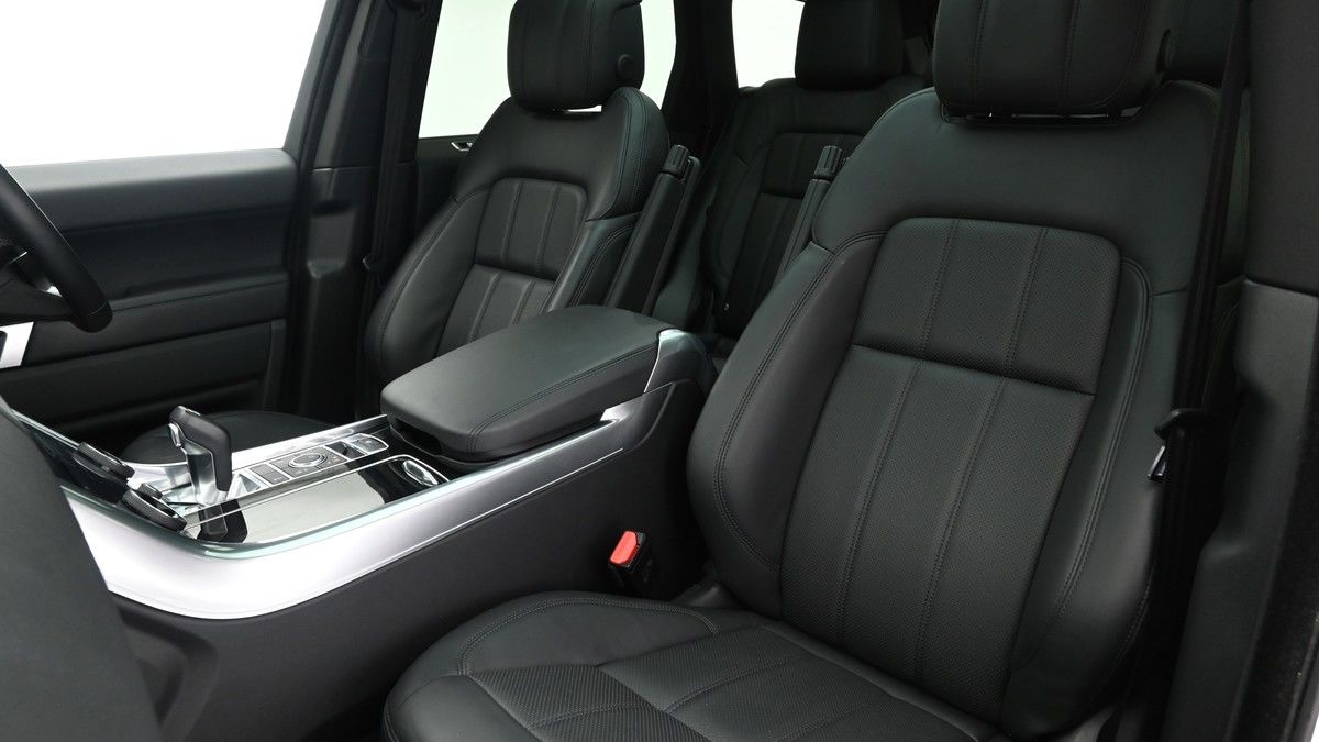 Land Rover Range Rover Sport Image 4