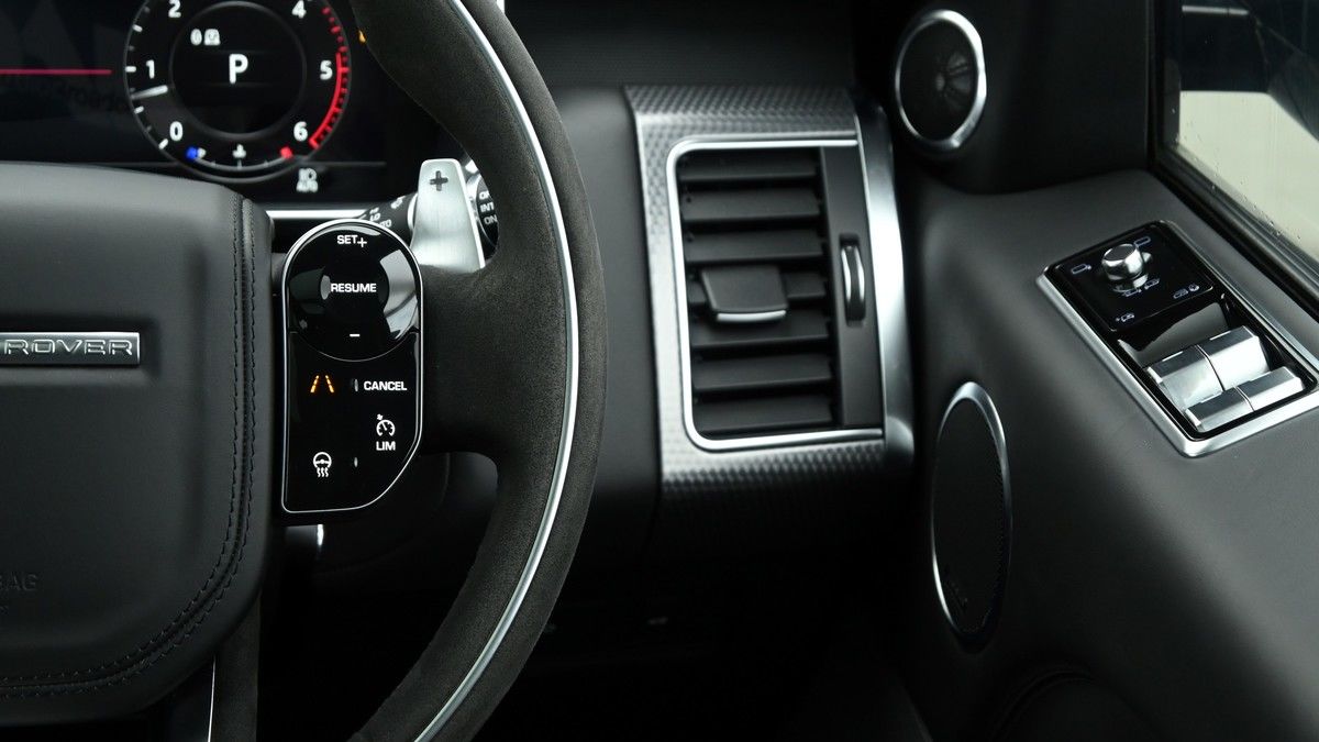 Land Rover Range Rover Sport Image 16