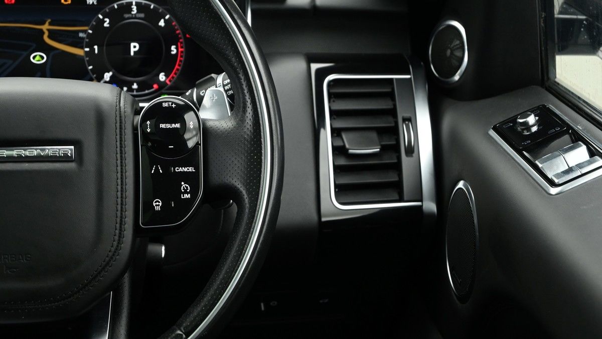 Land Rover Range Rover Sport Image 16