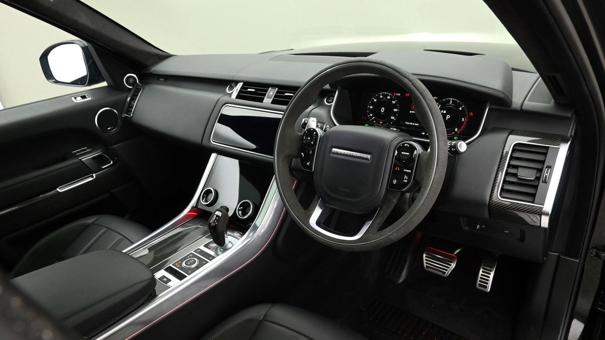 Land Rover Range Rover Sport Image 3