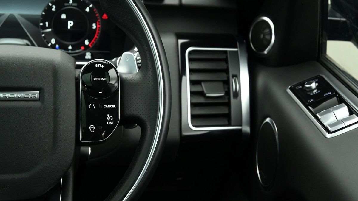 Land Rover Range Rover Sport Image 16