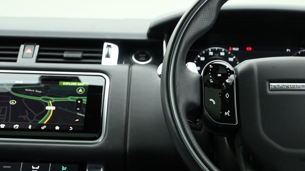 Land Rover Range Rover Sport Image 15