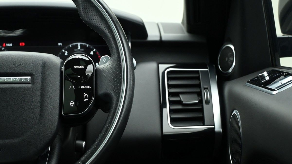 Land Rover Range Rover Sport Image 16