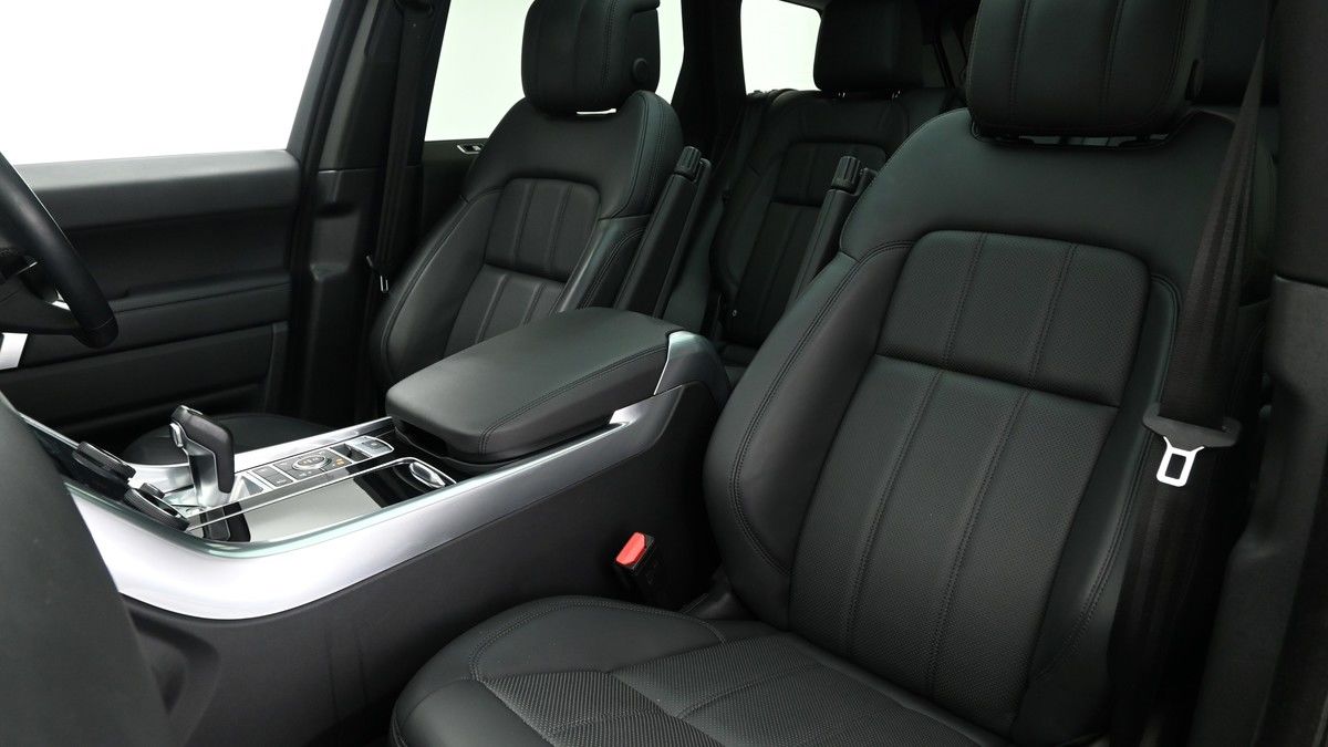 Land Rover Range Rover Sport Image 4