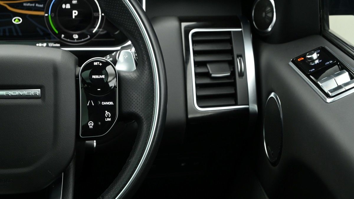 Land Rover Range Rover Sport Image 16