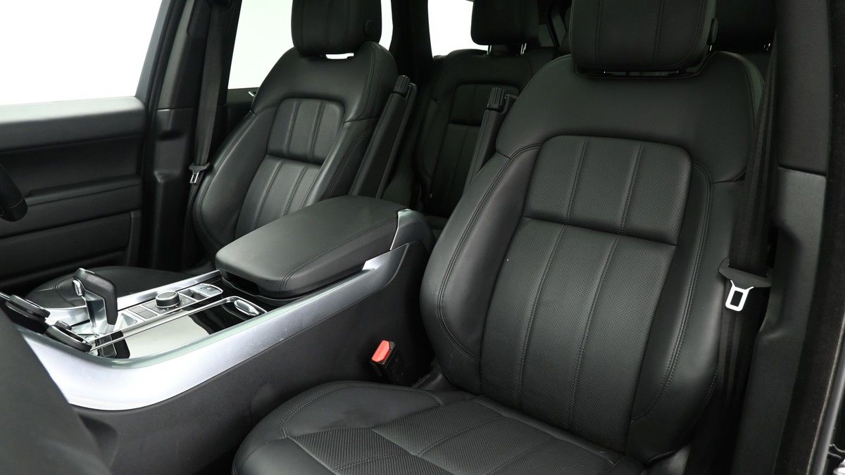 Land Rover Range Rover Sport Image 4