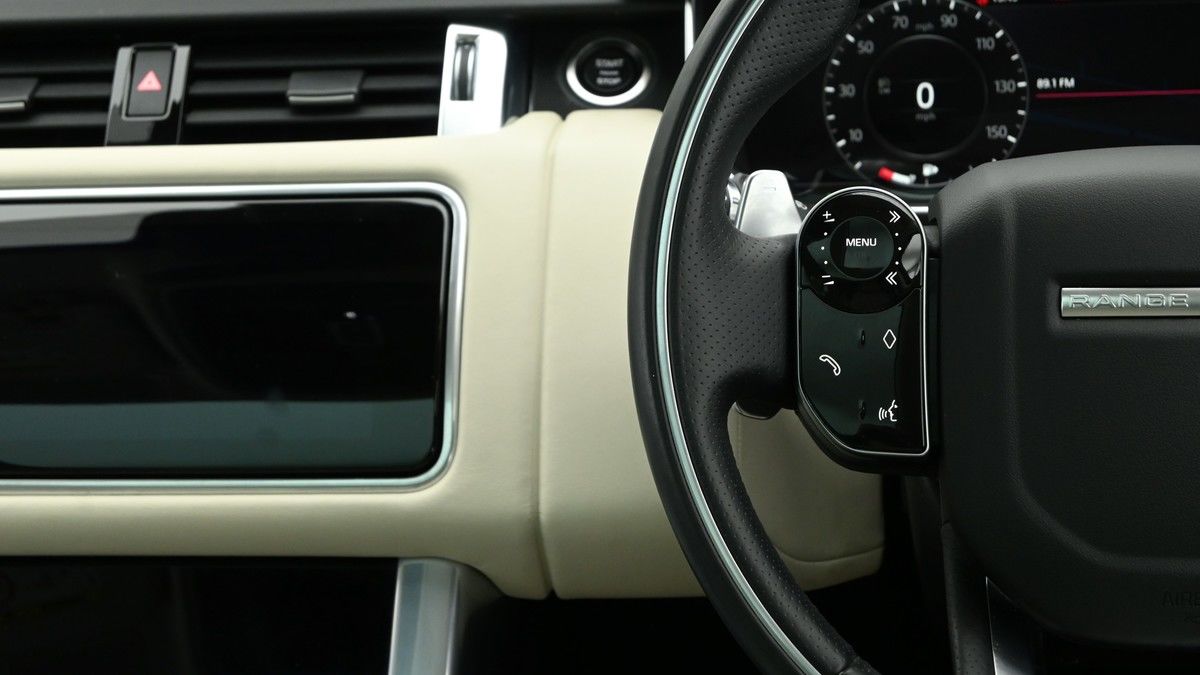 Land Rover Range Rover Sport Image 15