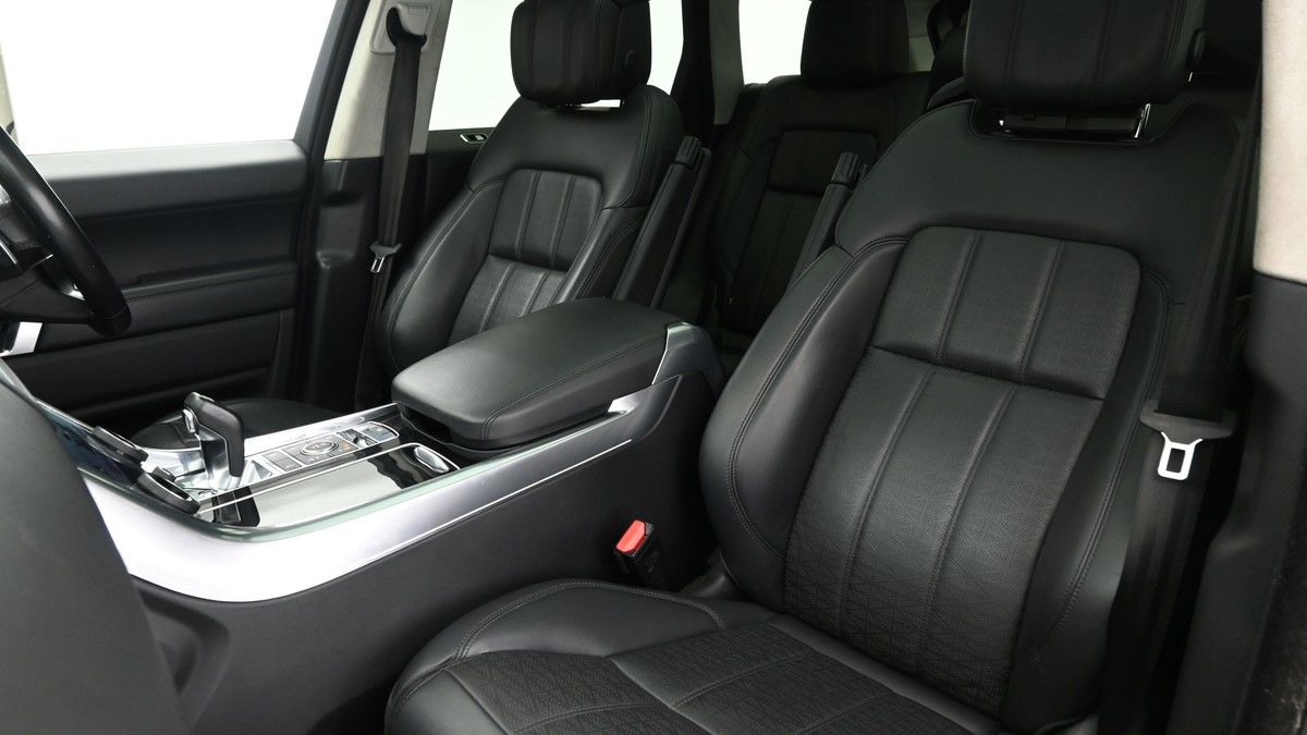 Land Rover Range Rover Sport Image 4