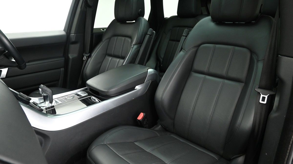 Land Rover Range Rover Sport Image 4