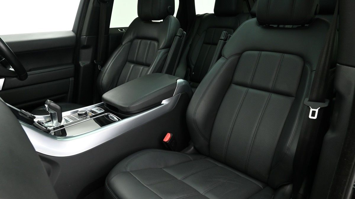 Land Rover Range Rover Sport Image 4