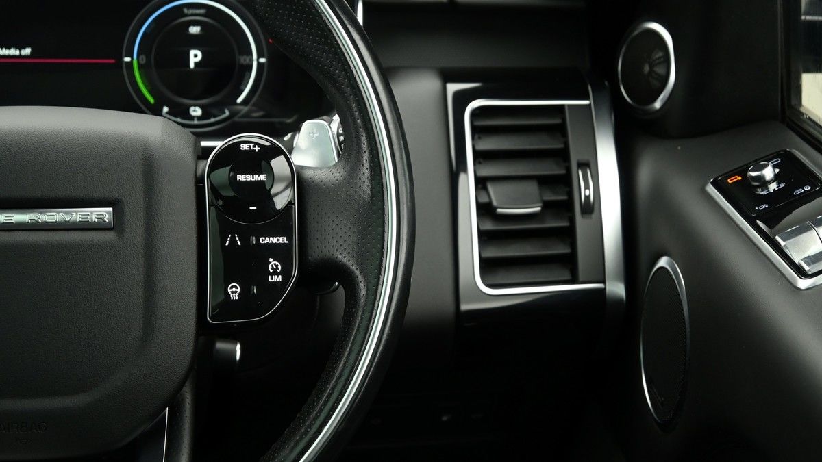 Land Rover Range Rover Sport Image 16