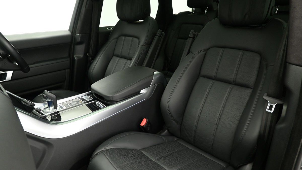 Land Rover Range Rover Sport Image 4