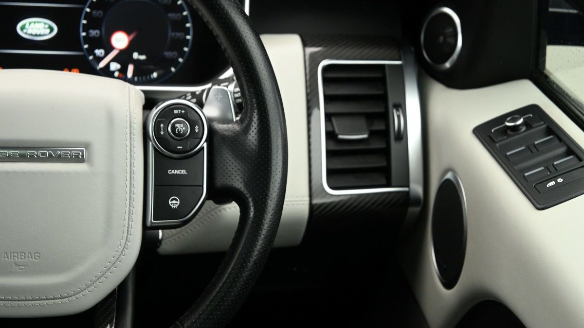 Land Rover Range Rover Sport Image 16