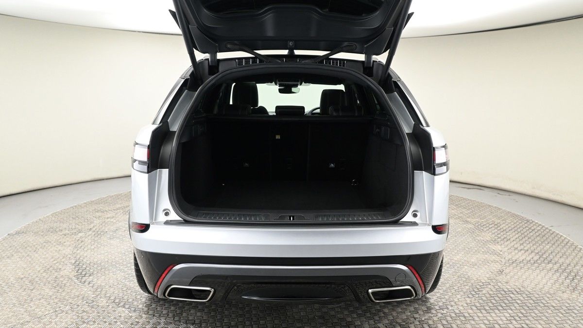 Land Rover Range Rover Velar Image 10