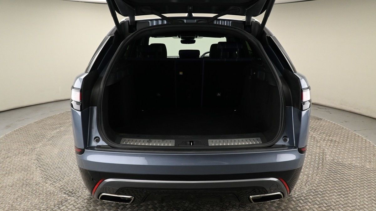 Land Rover Range Rover Velar Image 10