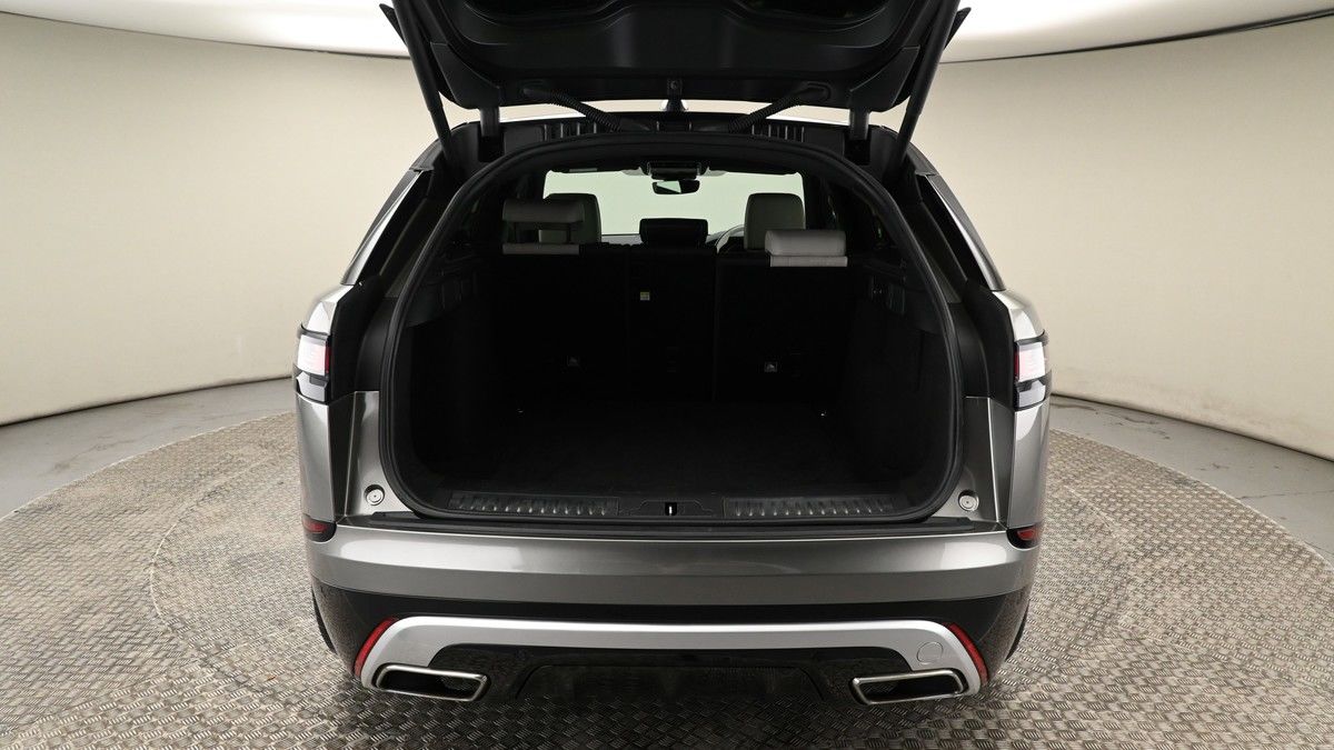 Land Rover Range Rover Velar Image 10