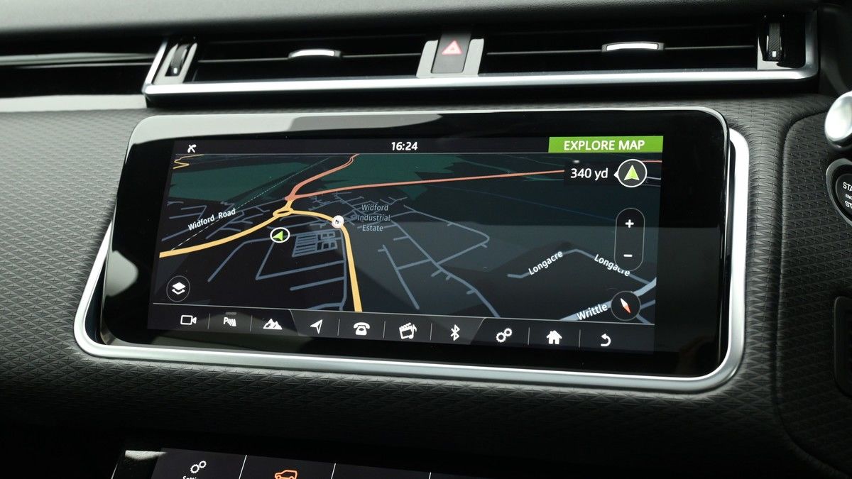 Land Rover Range Rover Velar Image 11