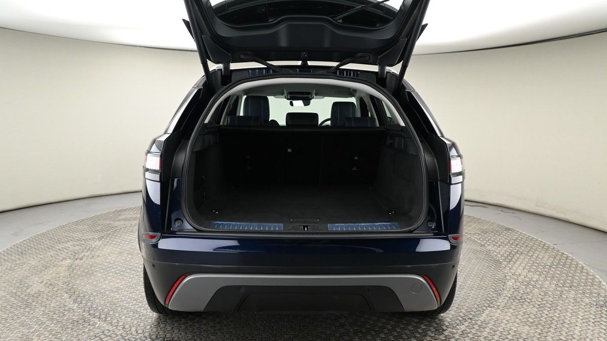 Land Rover Range Rover Velar Image 10