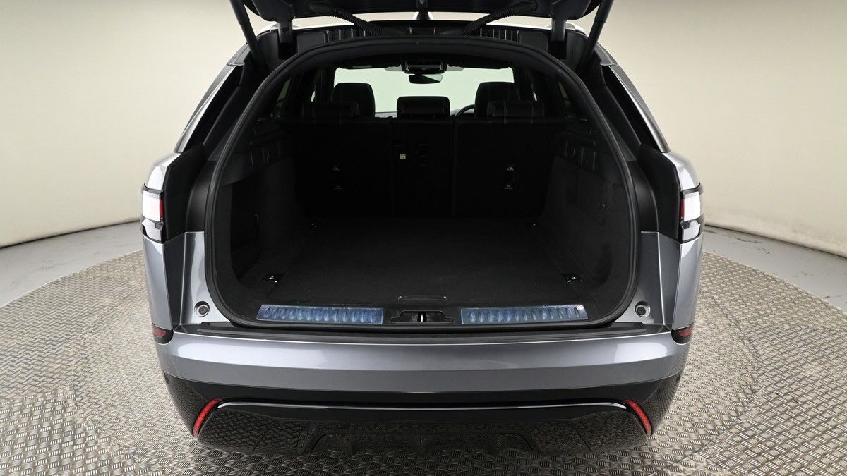 Land Rover Range Rover Velar Image 10