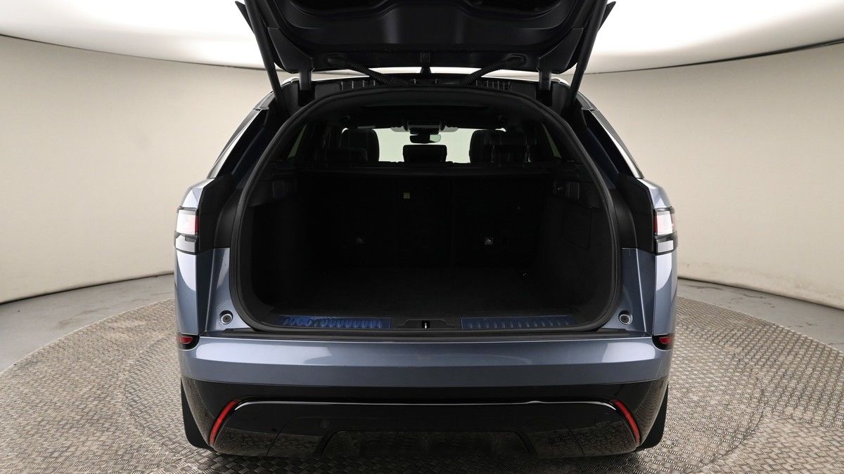 Land Rover Range Rover Velar Image 10