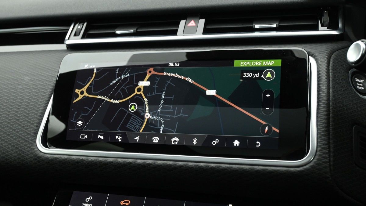 Land Rover Range Rover Velar Image 11