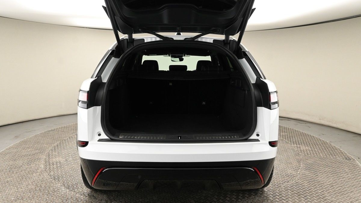 Land Rover Range Rover Velar Image 10