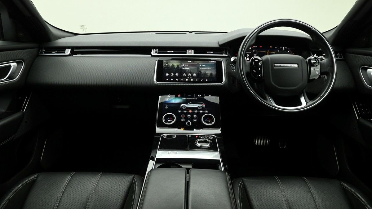 Land Rover Range Rover Velar Image 14