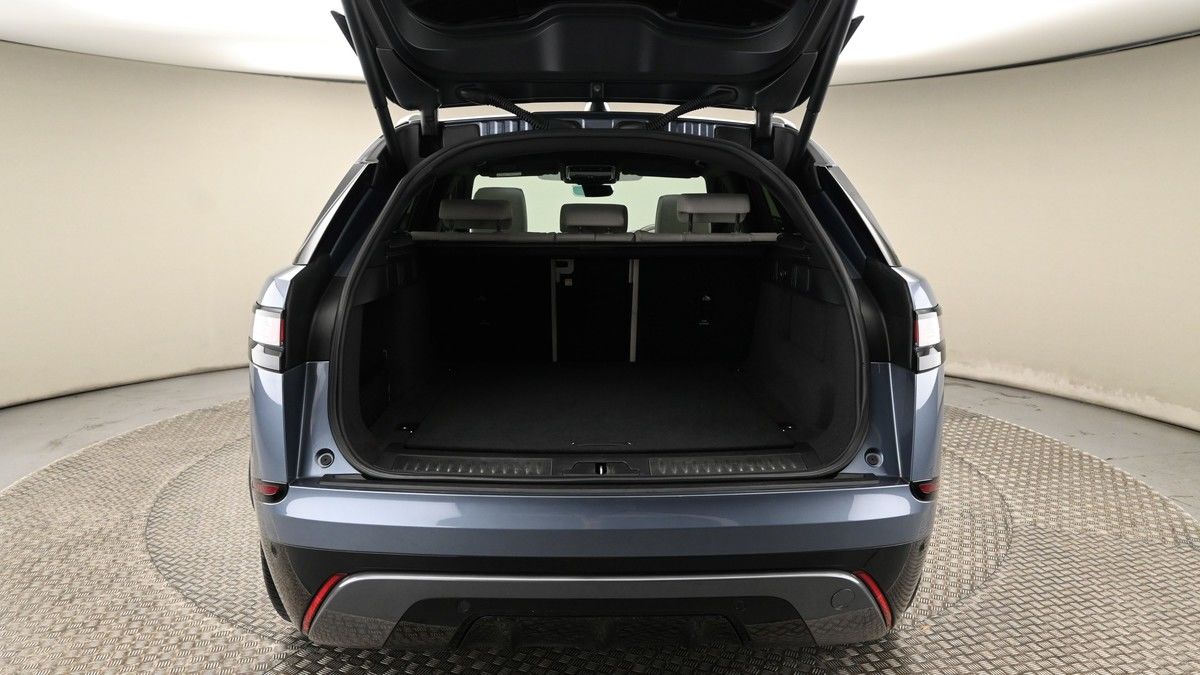 Land Rover Range Rover Velar Image 10