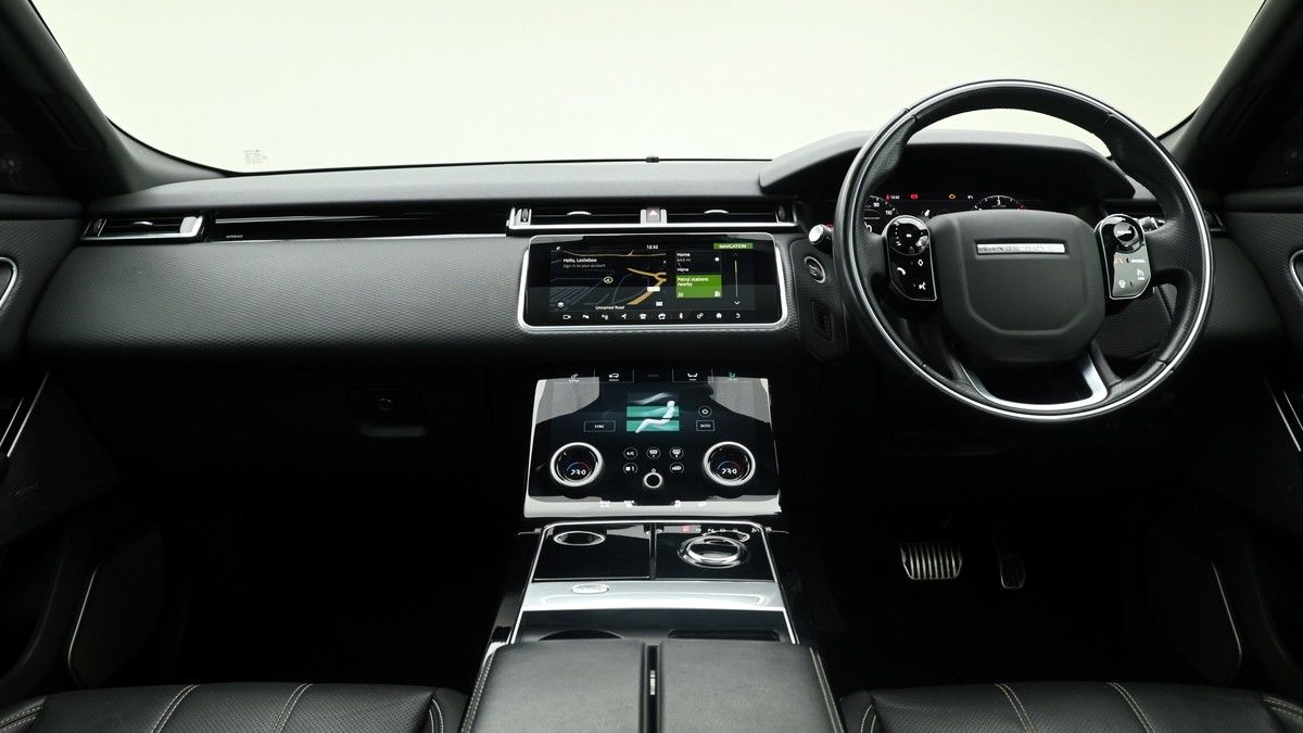 Land Rover Range Rover Velar Image 14