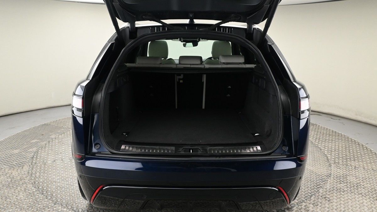 Land Rover Range Rover Velar Image 10