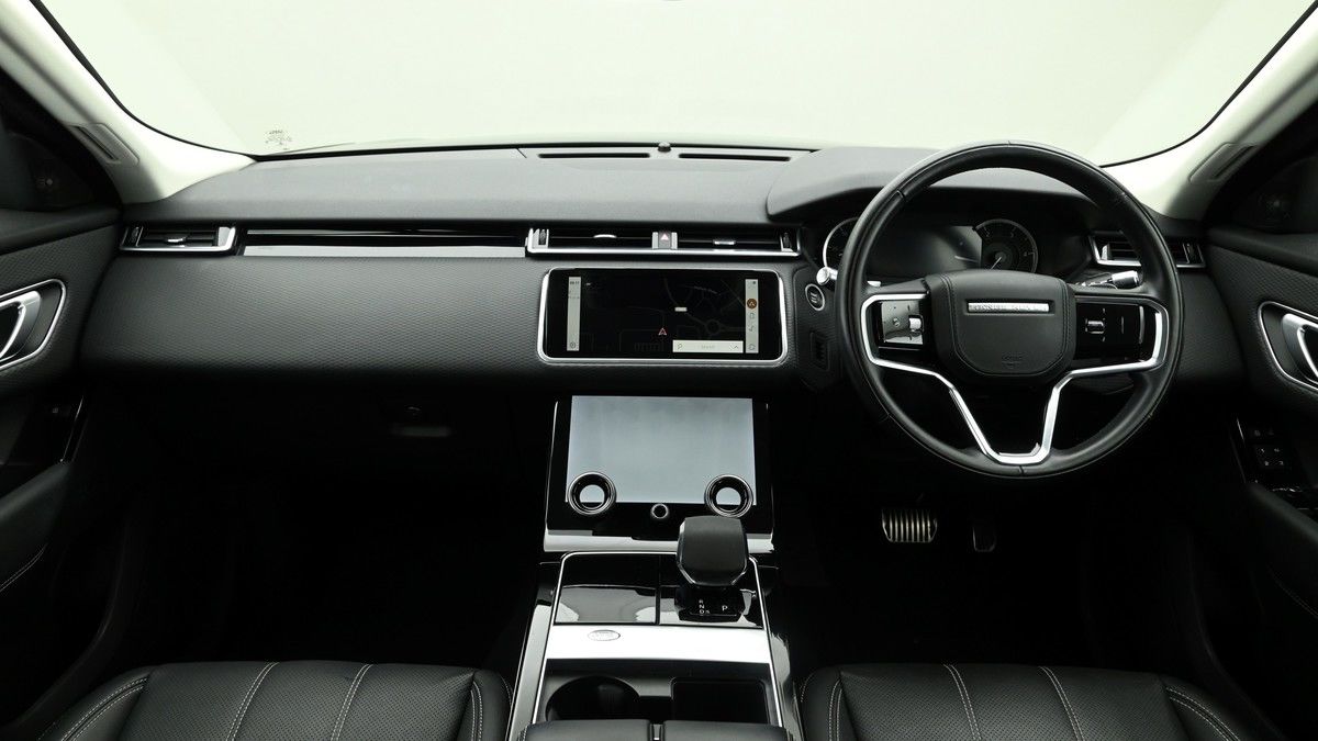 Land Rover Range Rover Velar Image 14