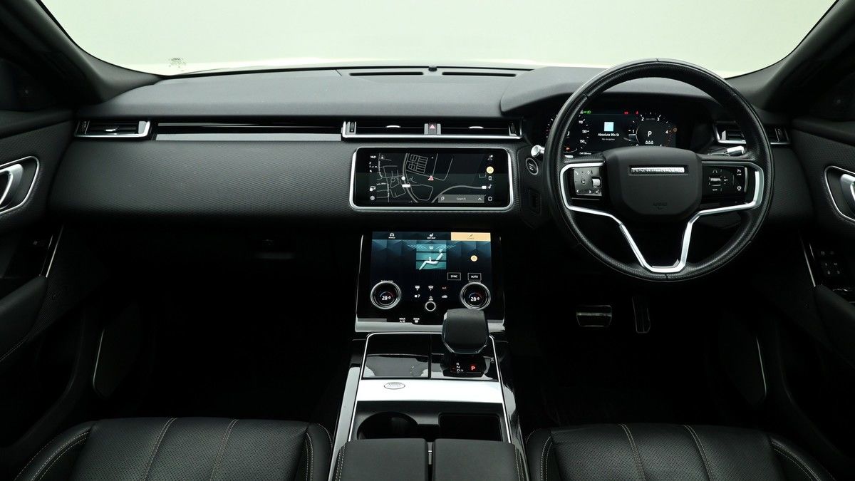 Land Rover Range Rover Velar Image 14