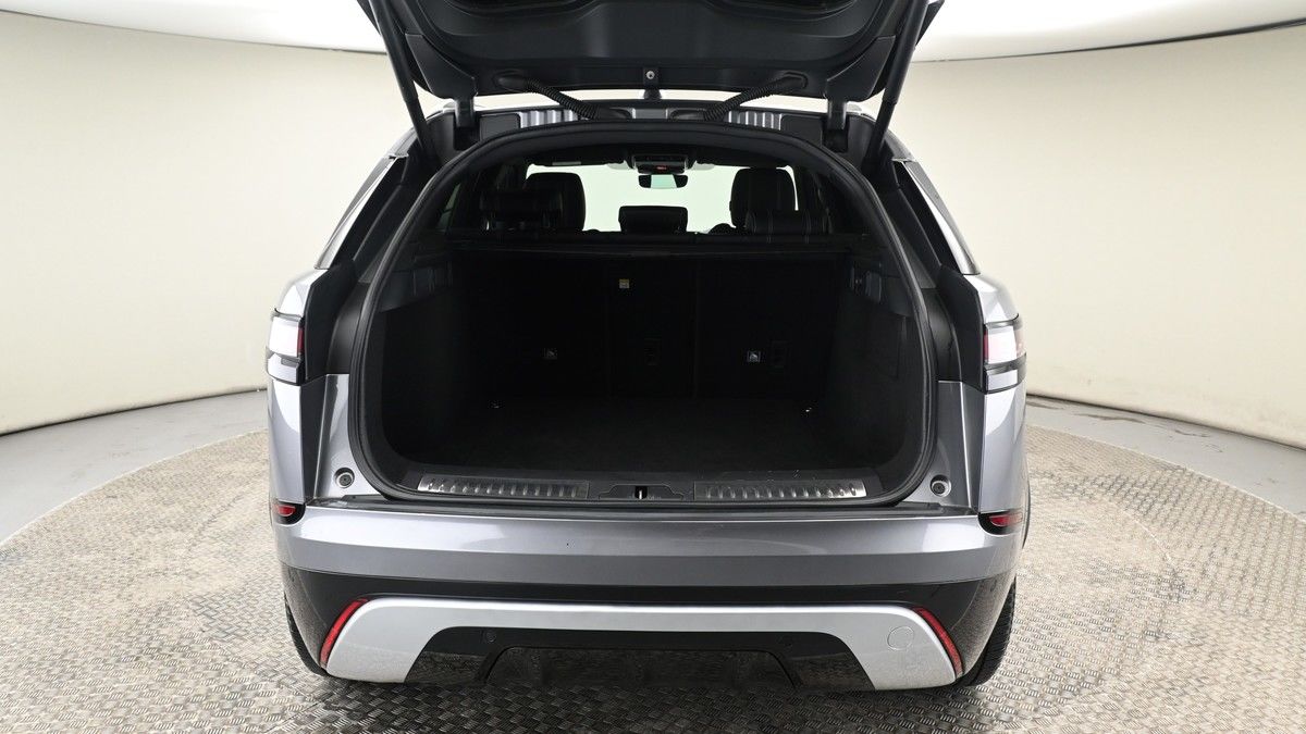 Land Rover Range Rover Velar Image 10