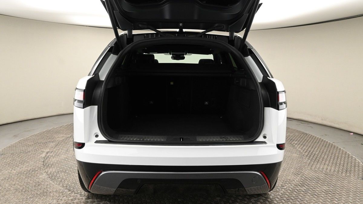 Land Rover Range Rover Velar Image 10