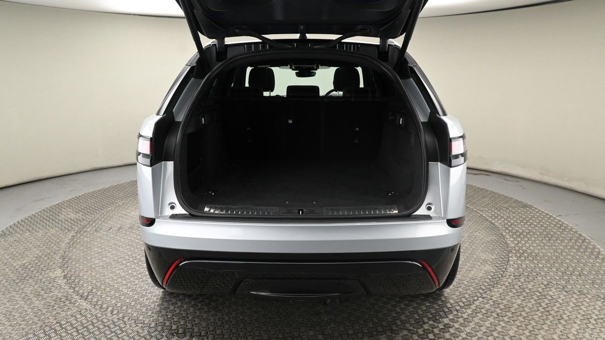 Land Rover Range Rover Velar Image 10