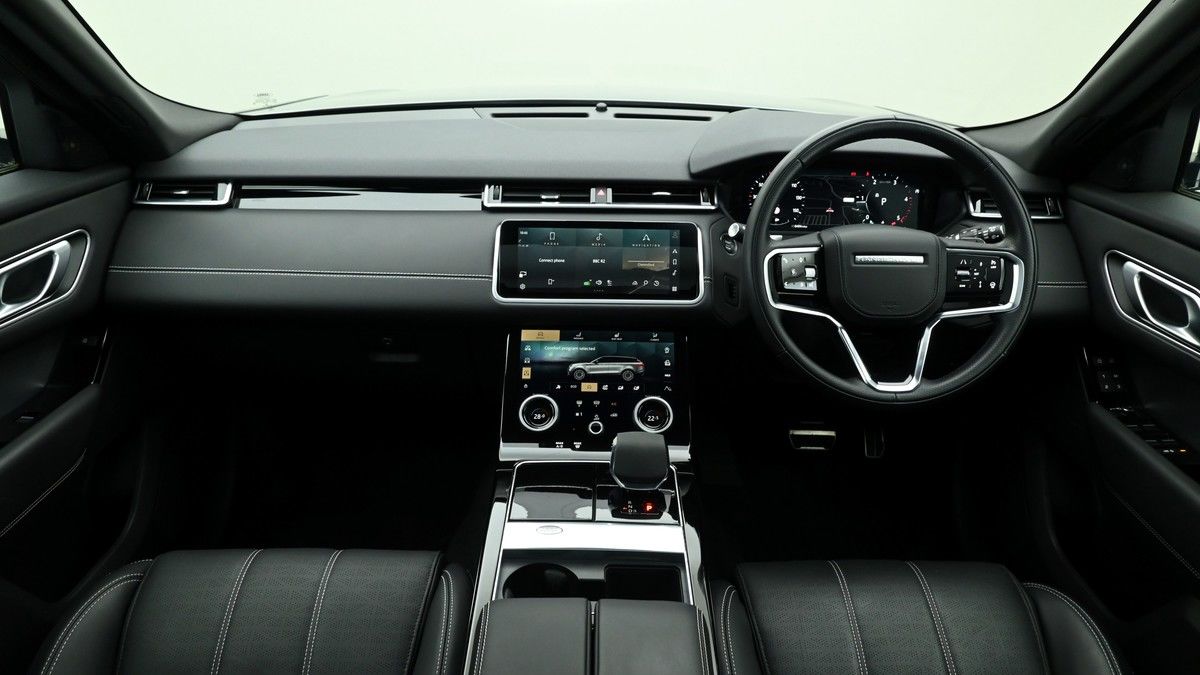 Land Rover Range Rover Velar Image 14