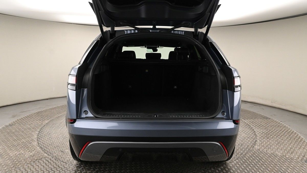 Land Rover Range Rover Velar Image 10