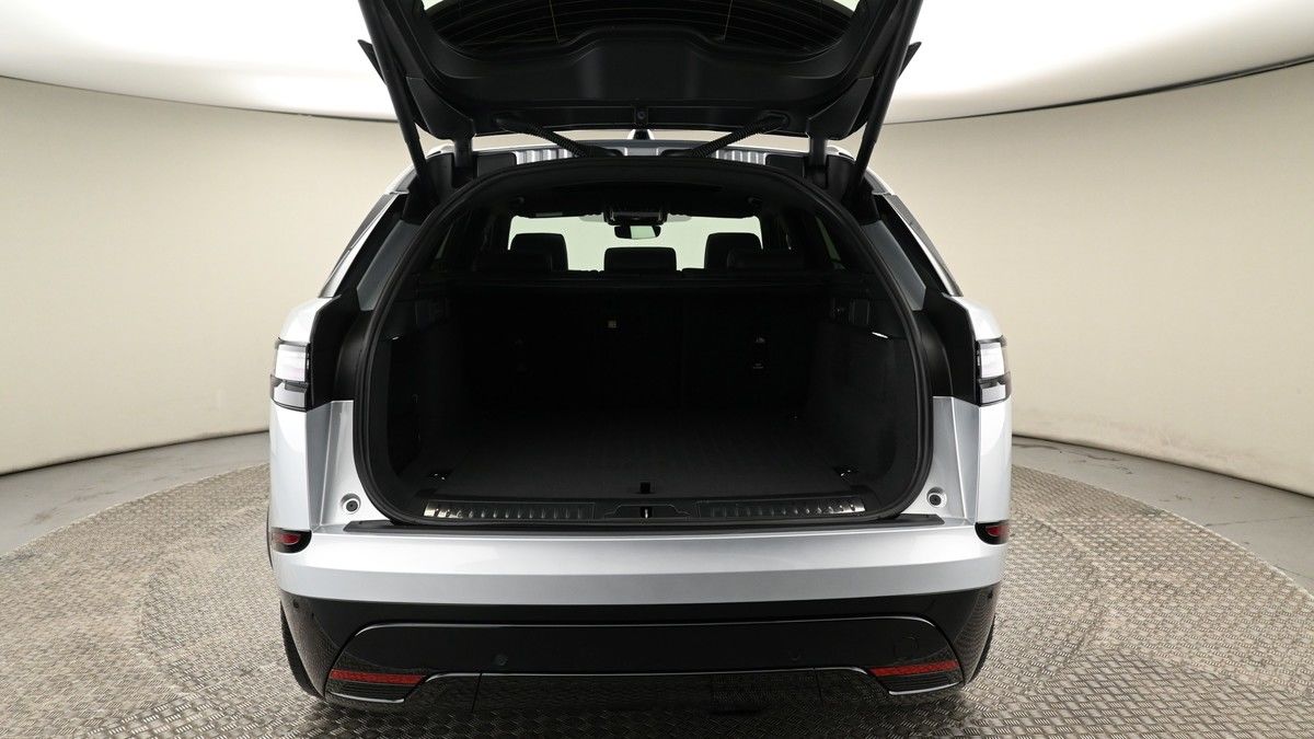 Land Rover Range Rover Velar Image 10