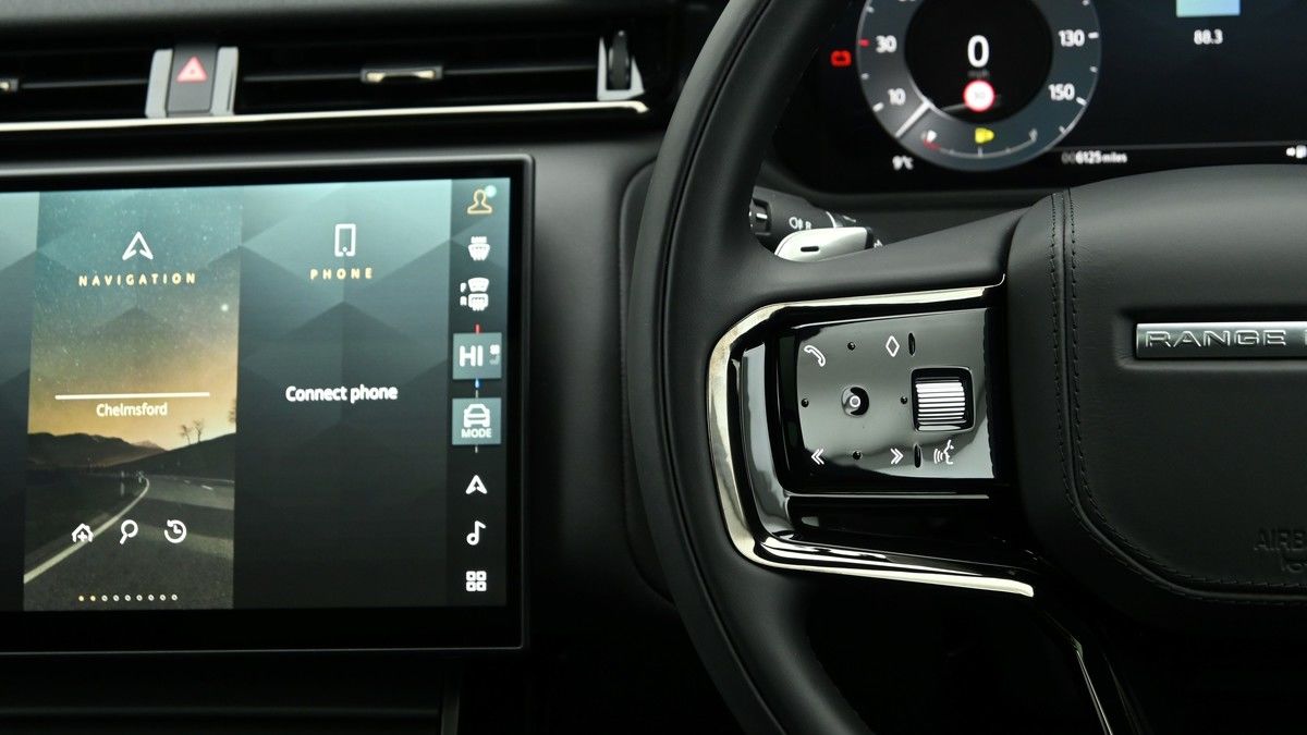 Land Rover Range Rover Velar Image 15