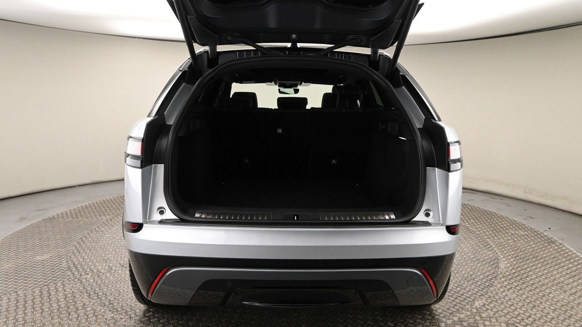 More views of Land Rover Range Rover Velar