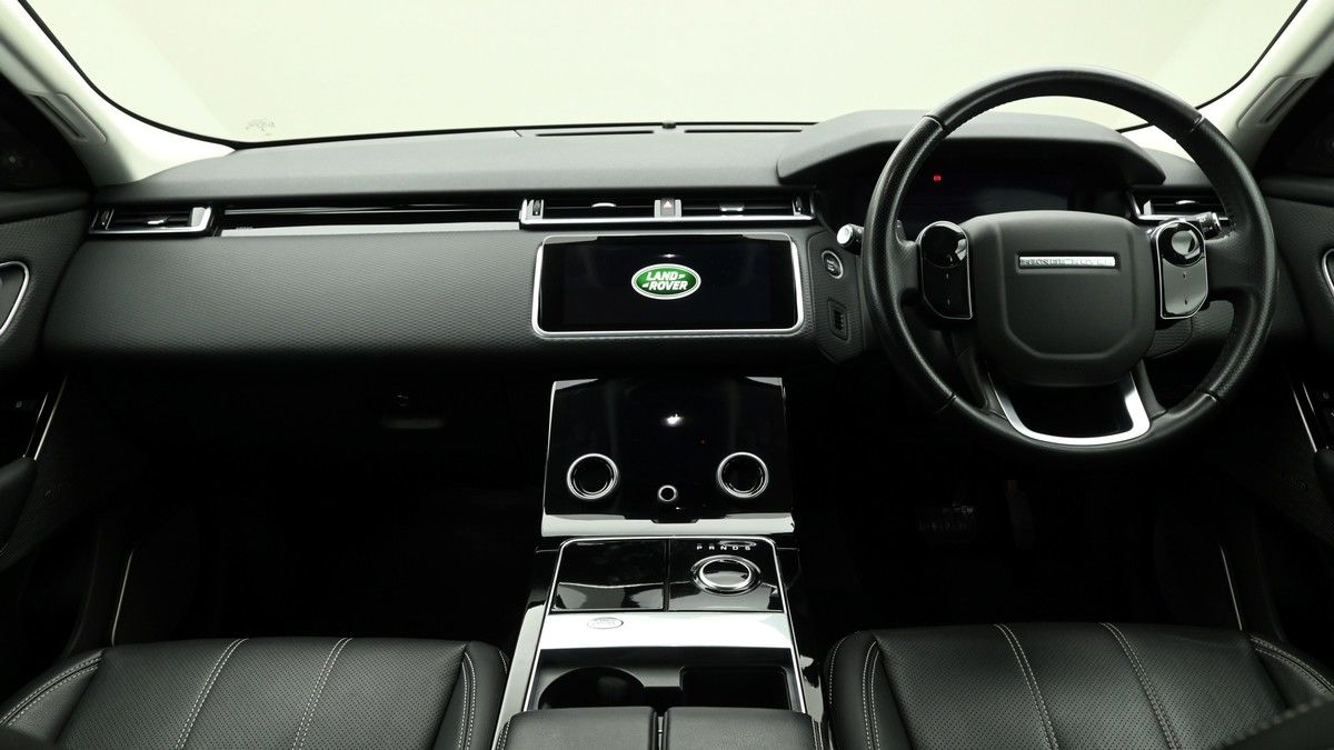 Land Rover Range Rover Velar Image 14