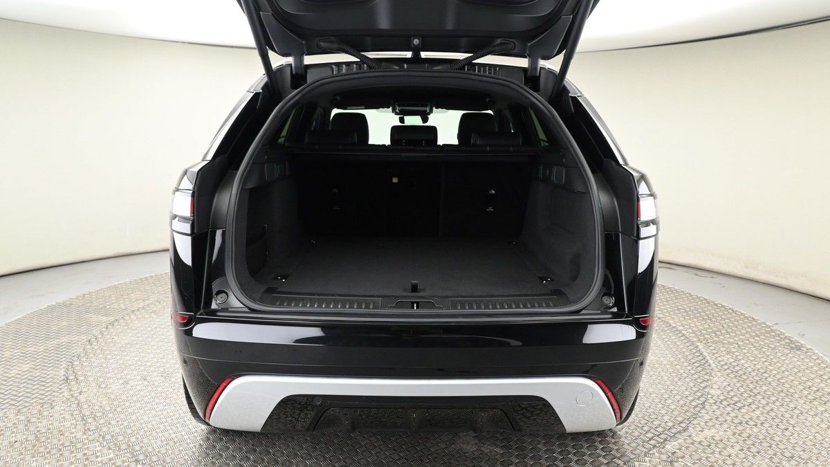 Land Rover Range Rover Velar Image 10