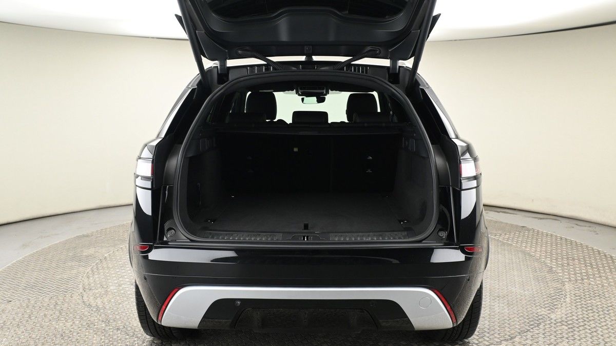 Land Rover Range Rover Velar Image 10