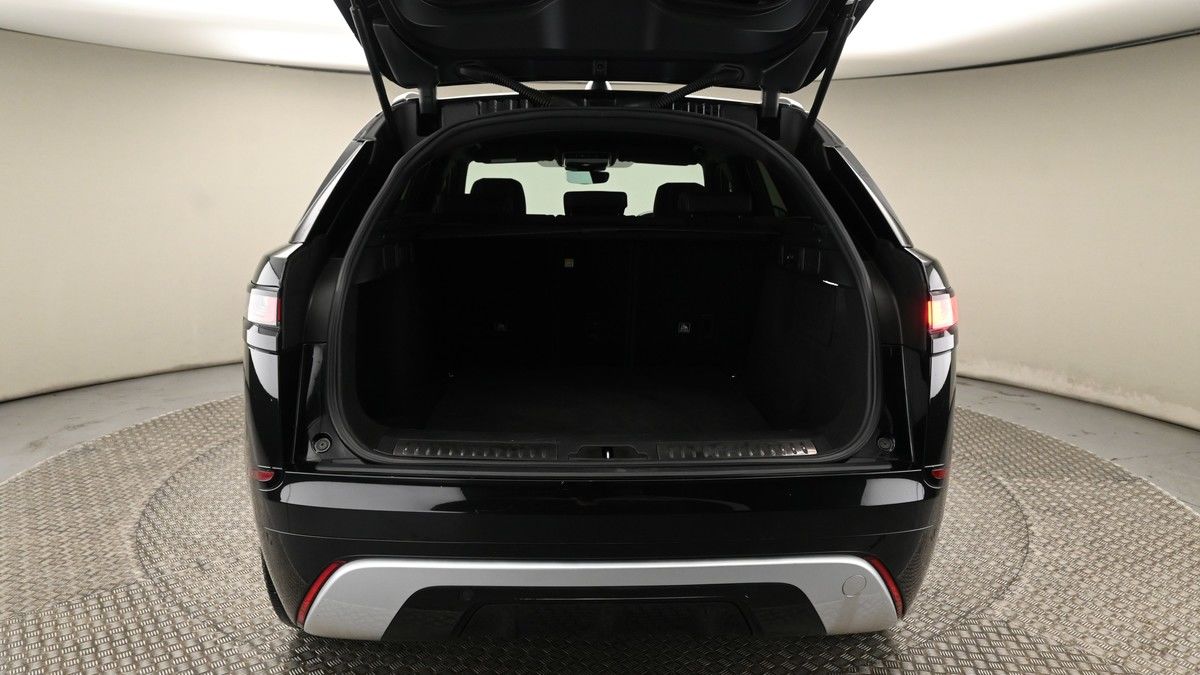 Land Rover Range Rover Velar Image 10