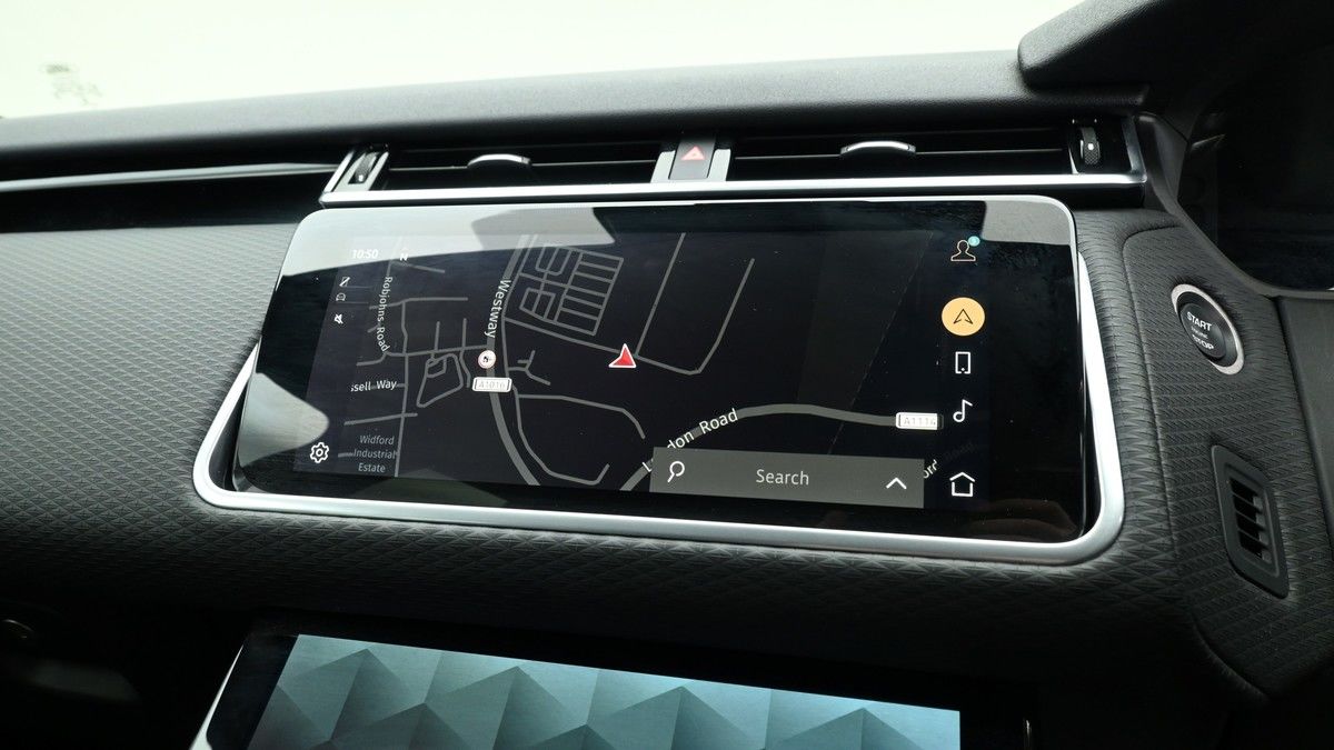 Land Rover Range Rover Velar Image 10