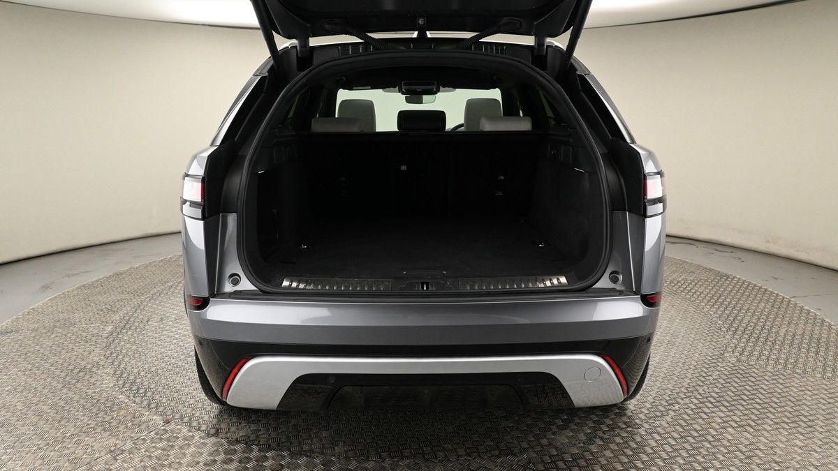 Land Rover Range Rover Velar Image 10