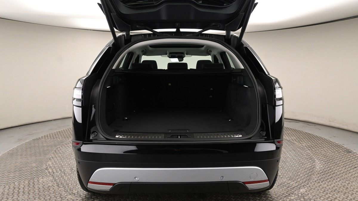 Land Rover Range Rover Velar Image 10